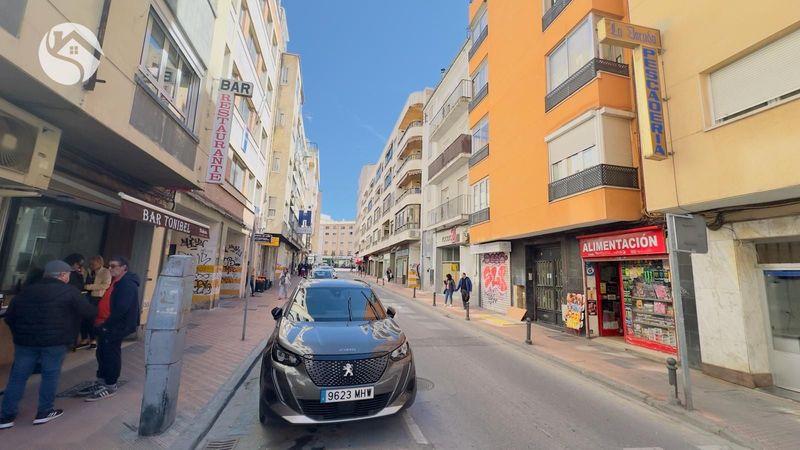 Local Comercial en venta y alquiler Cuenca. Ref: 6927. Inmobiliaria Cuenca
