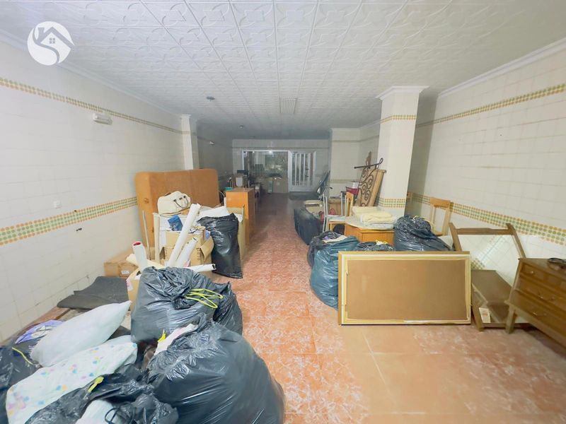 Local Comercial en venta Cuenca. Ref: 8112. Inmobiliaria Cuenca