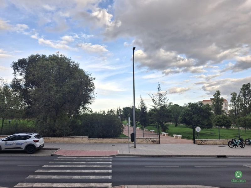 Comercial Premise for rent Huelva. Ref: 2690. DACASA Servicios Inmobiliarios