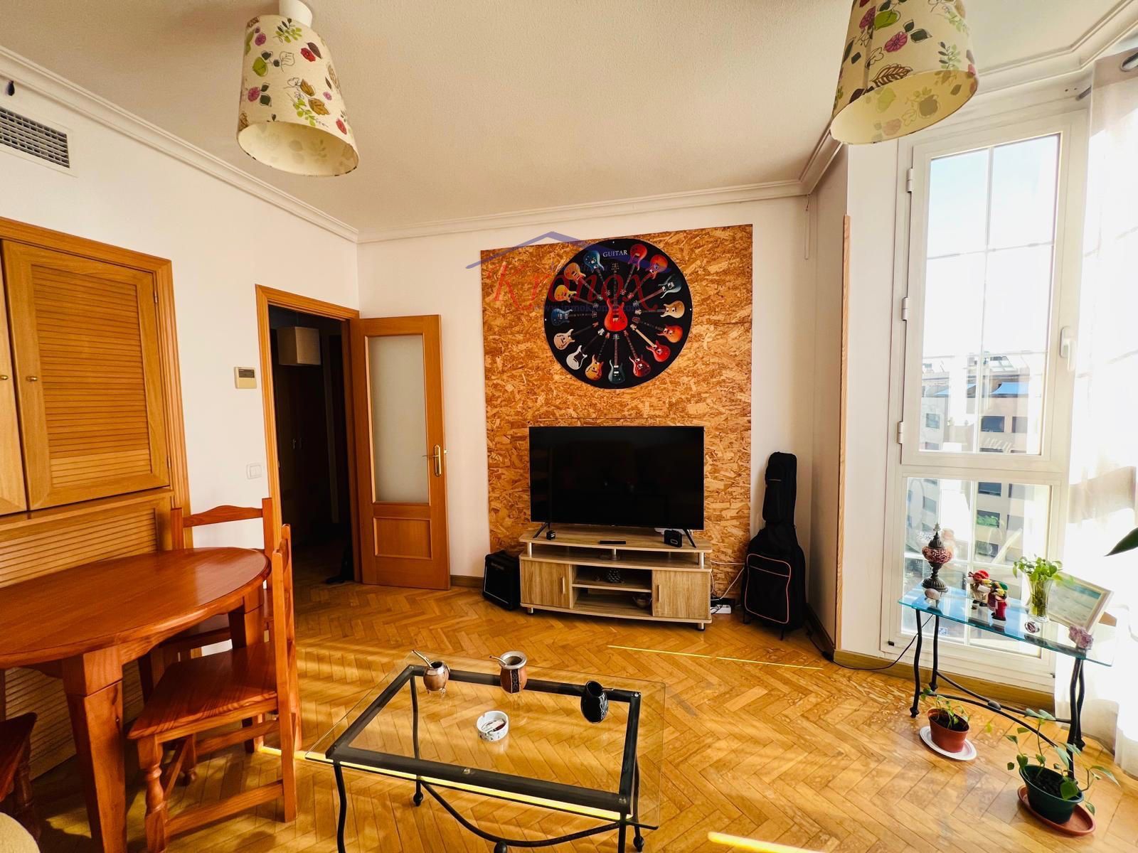 Salón - Apartamento  alquilado garaje y trastero