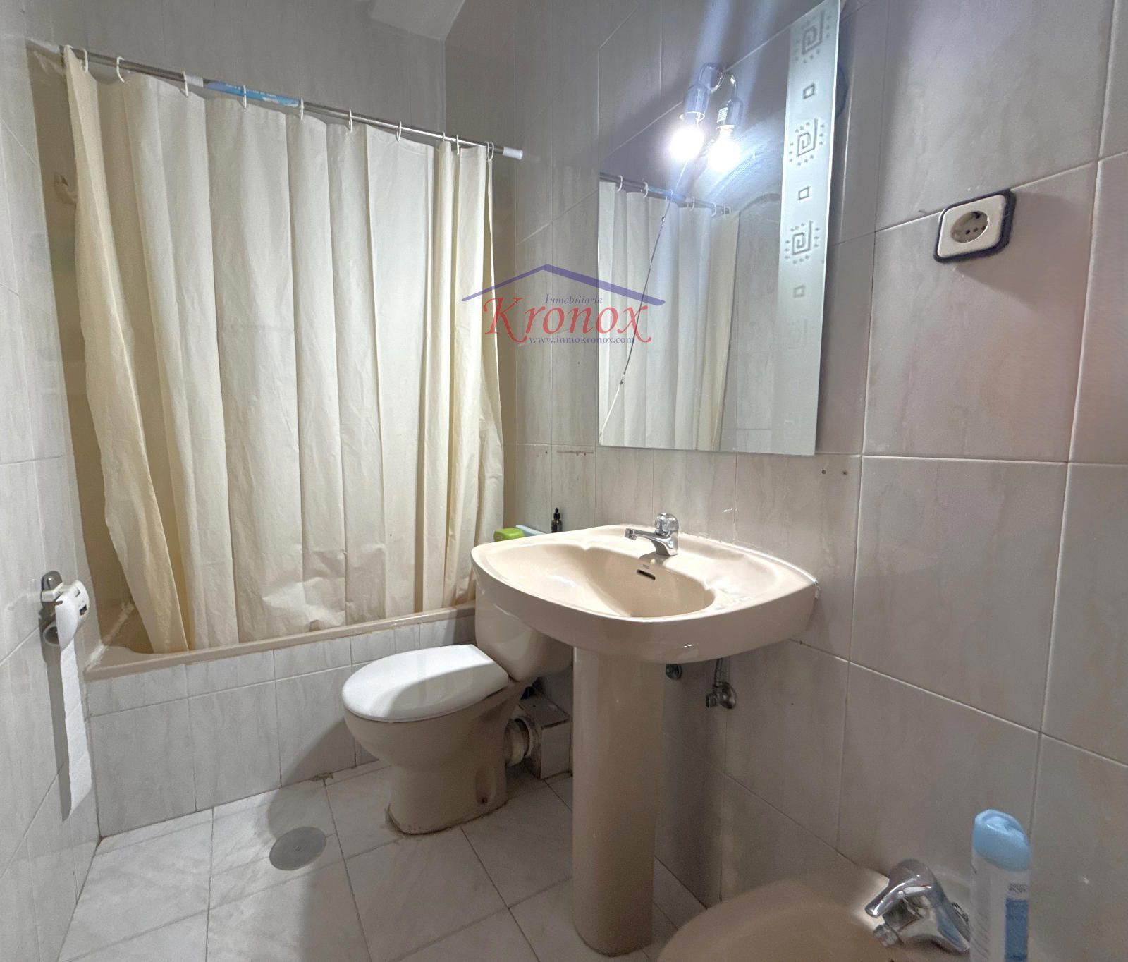 Baño - PISO DE 2 HABITACIONES EN NUEVA NUMANCIA