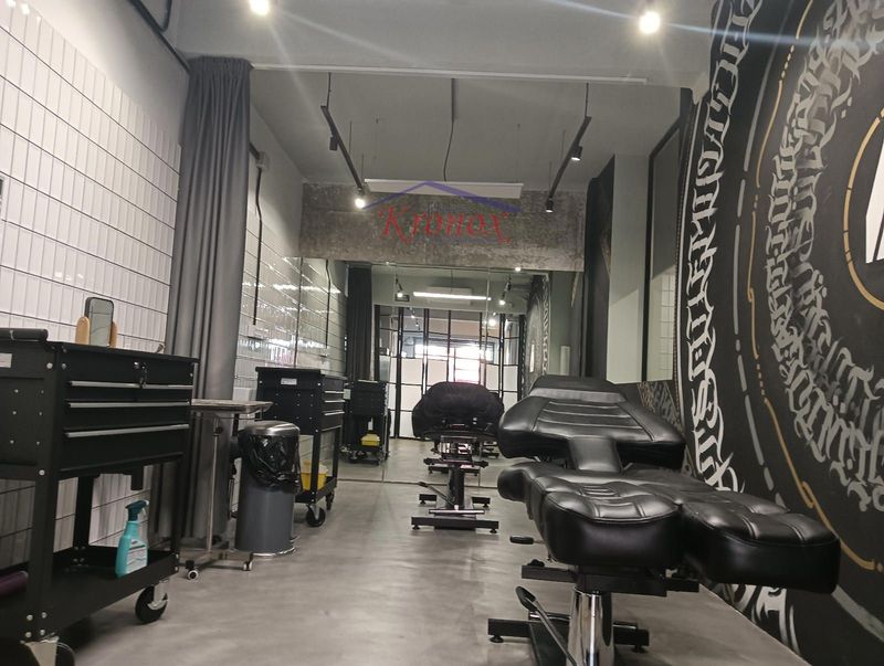 Local Comercial en alquiler Madrid. Ref: 22614. Inmobiliaria Kronox