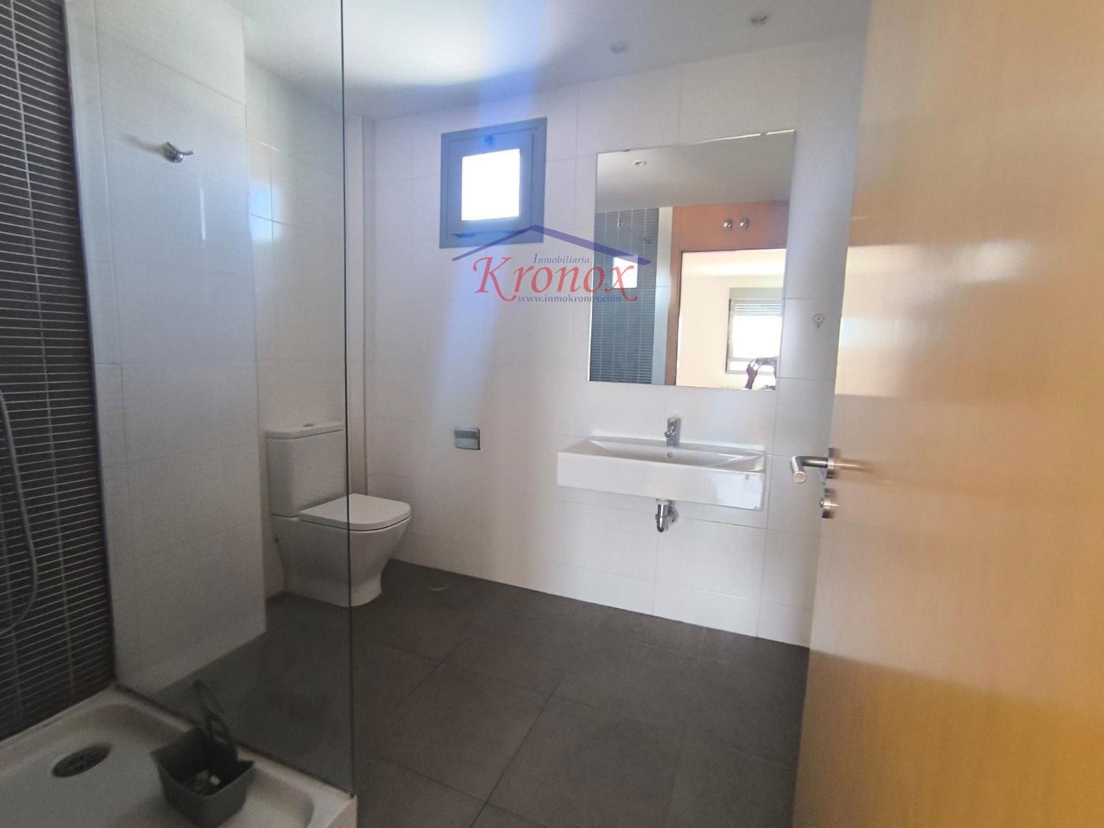 Ático con terraza de 70 m² en Pinto - Foto 11