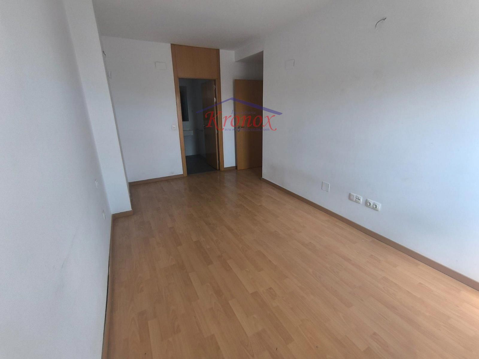 Ático con terraza de 70 m² en Pinto - Foto 19