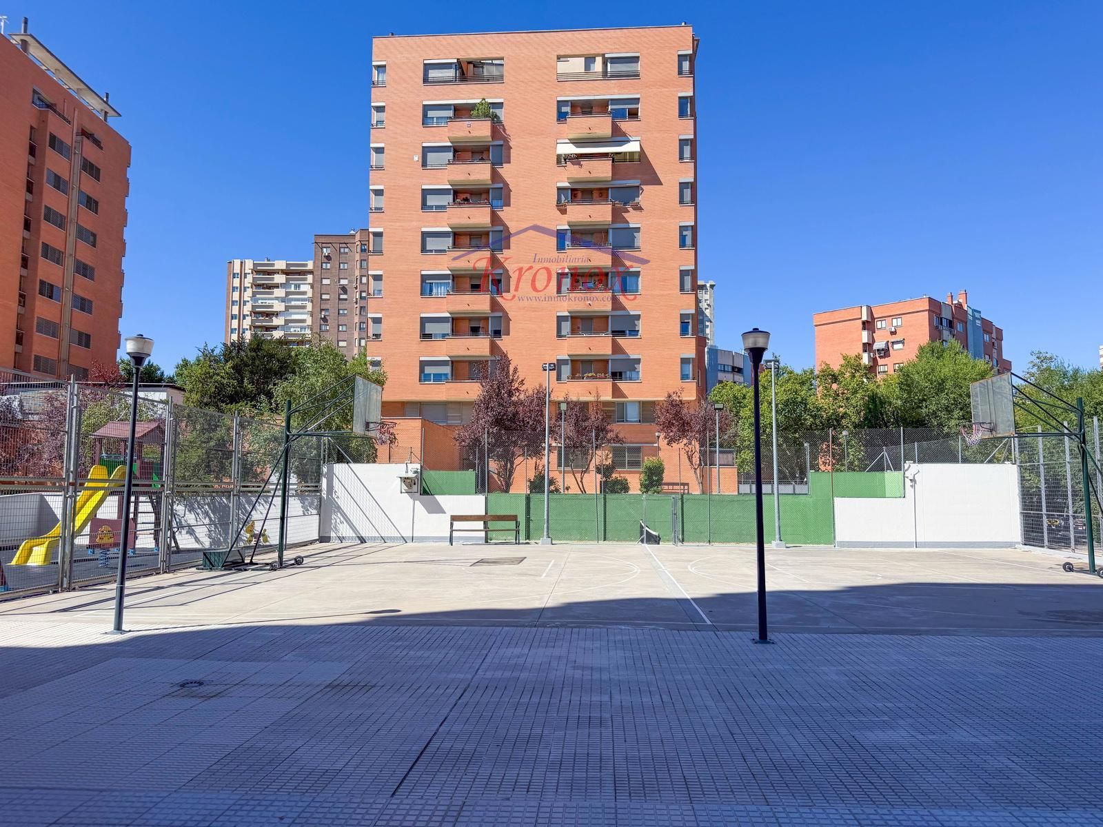 Exclusiva Hortaleza: 3 dormitorios, terraza, garaje y piscina - Foto 28