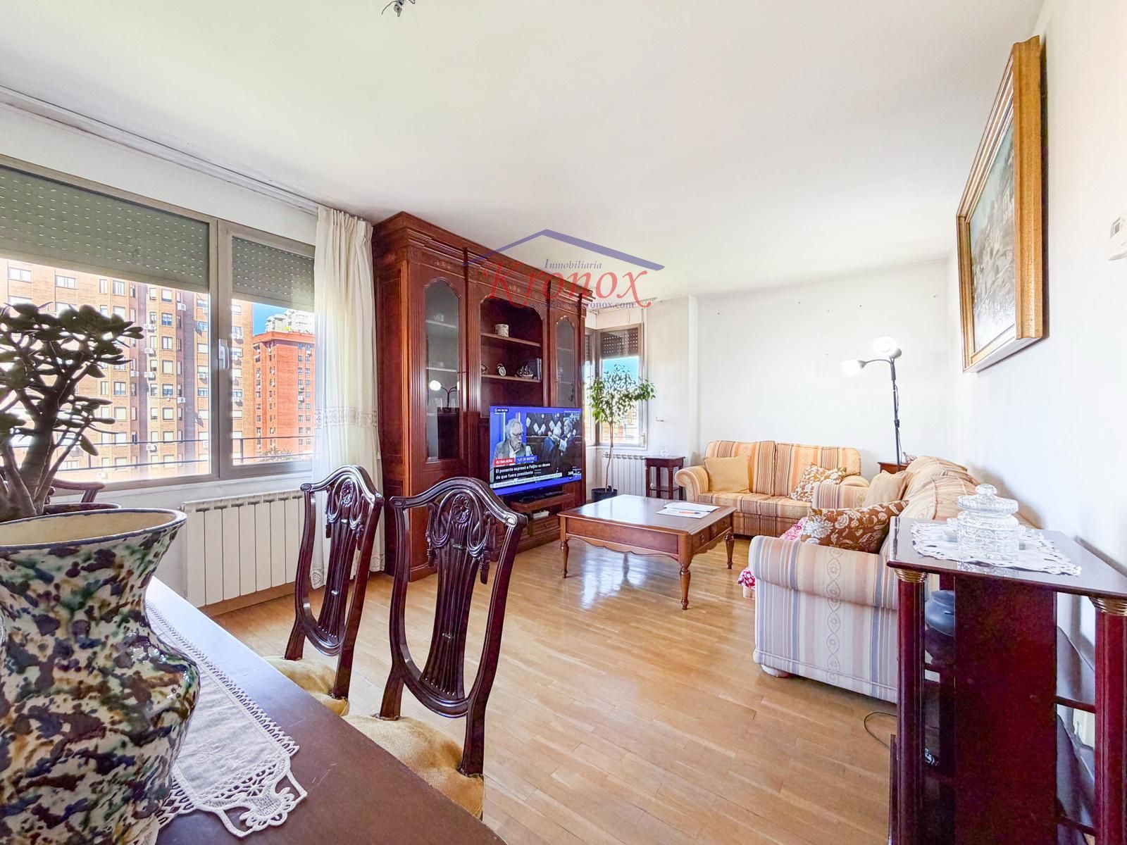 Exclusiva Hortaleza: 3 dormitorios, terraza, garaje y piscina - Foto 7