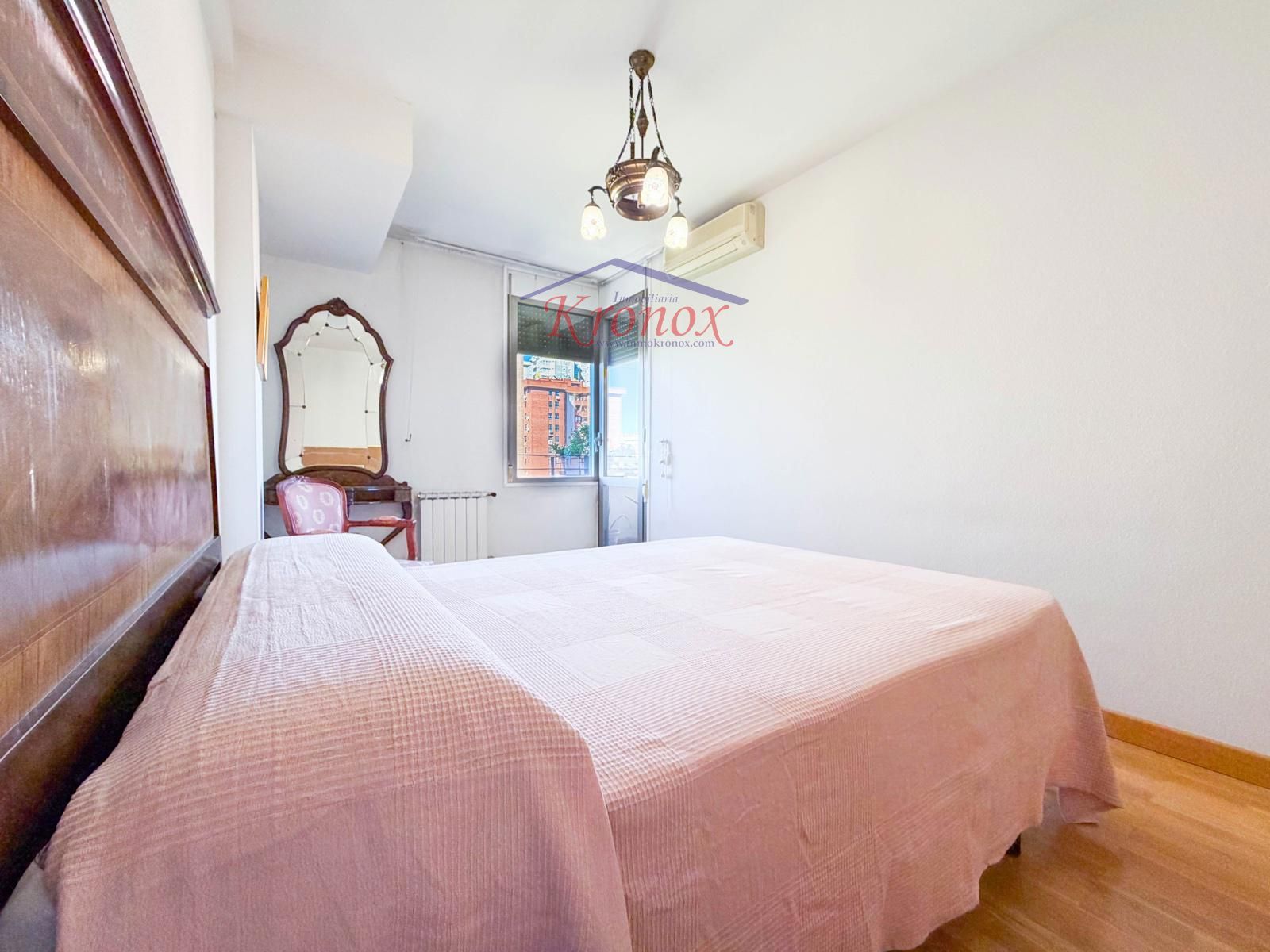 Exclusiva Hortaleza: 3 dormitorios, terraza, garaje y piscina - Foto 16