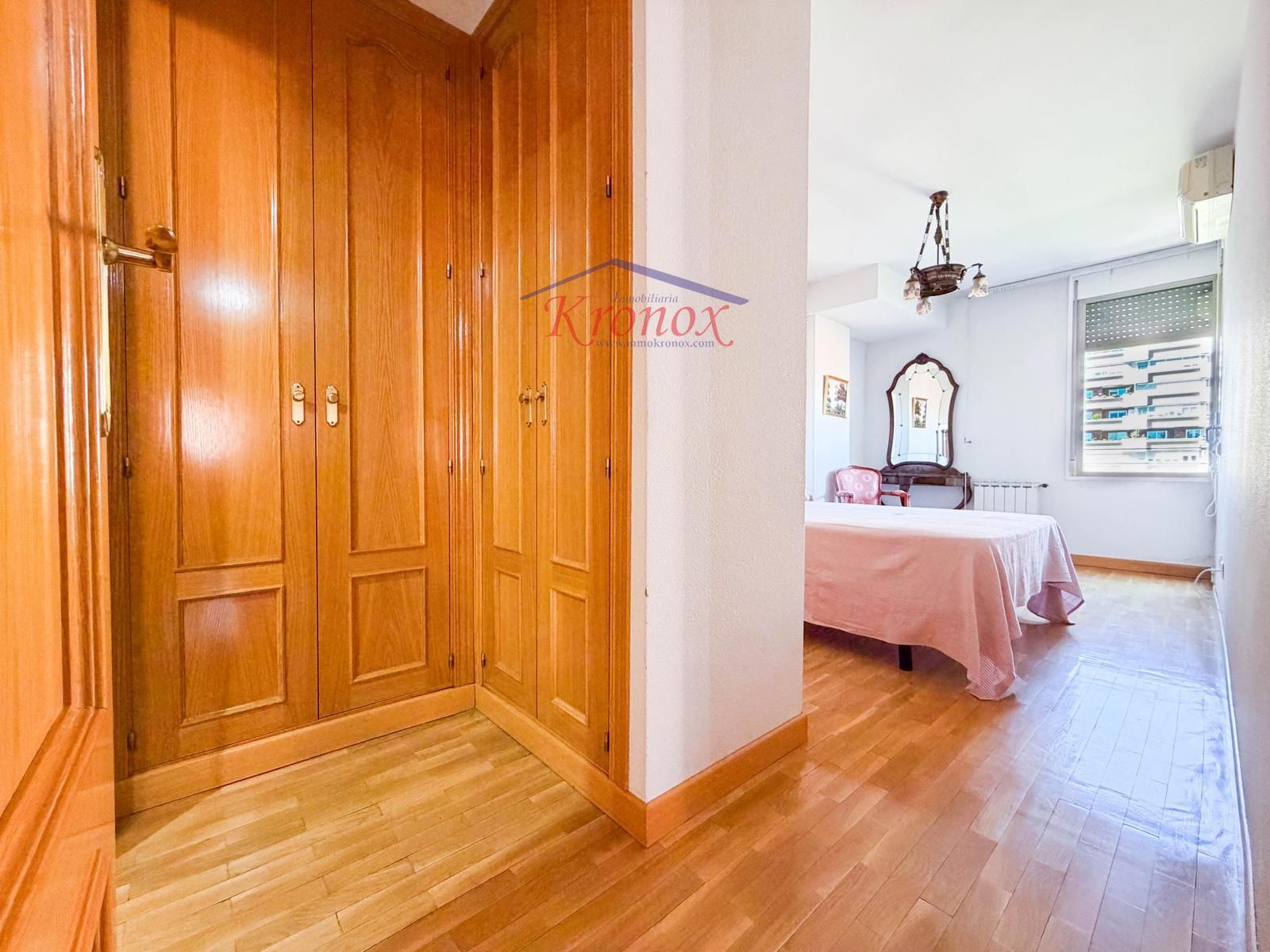 Exclusiva Hortaleza: 3 dormitorios, terraza, garaje y piscina - Foto 15