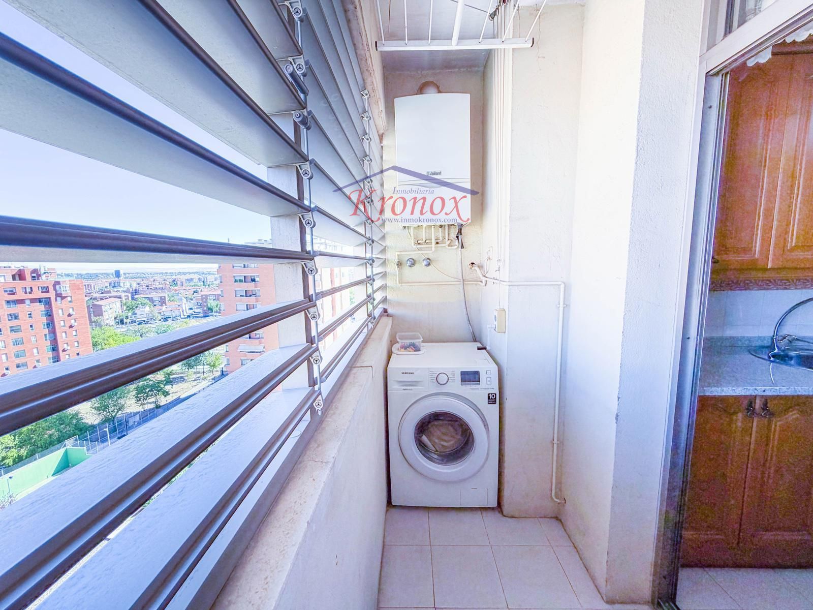 Exclusiva Hortaleza: 3 dormitorios, terraza, garaje y piscina - Foto 13