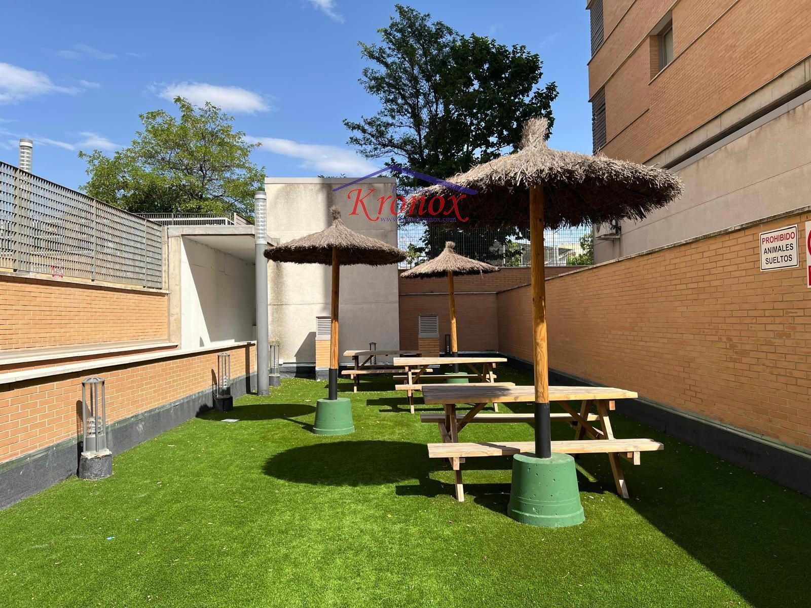 ZONA COMÚN - Vivienda de 1 Dormitorio con Garaje en Ensanche de Vallecas