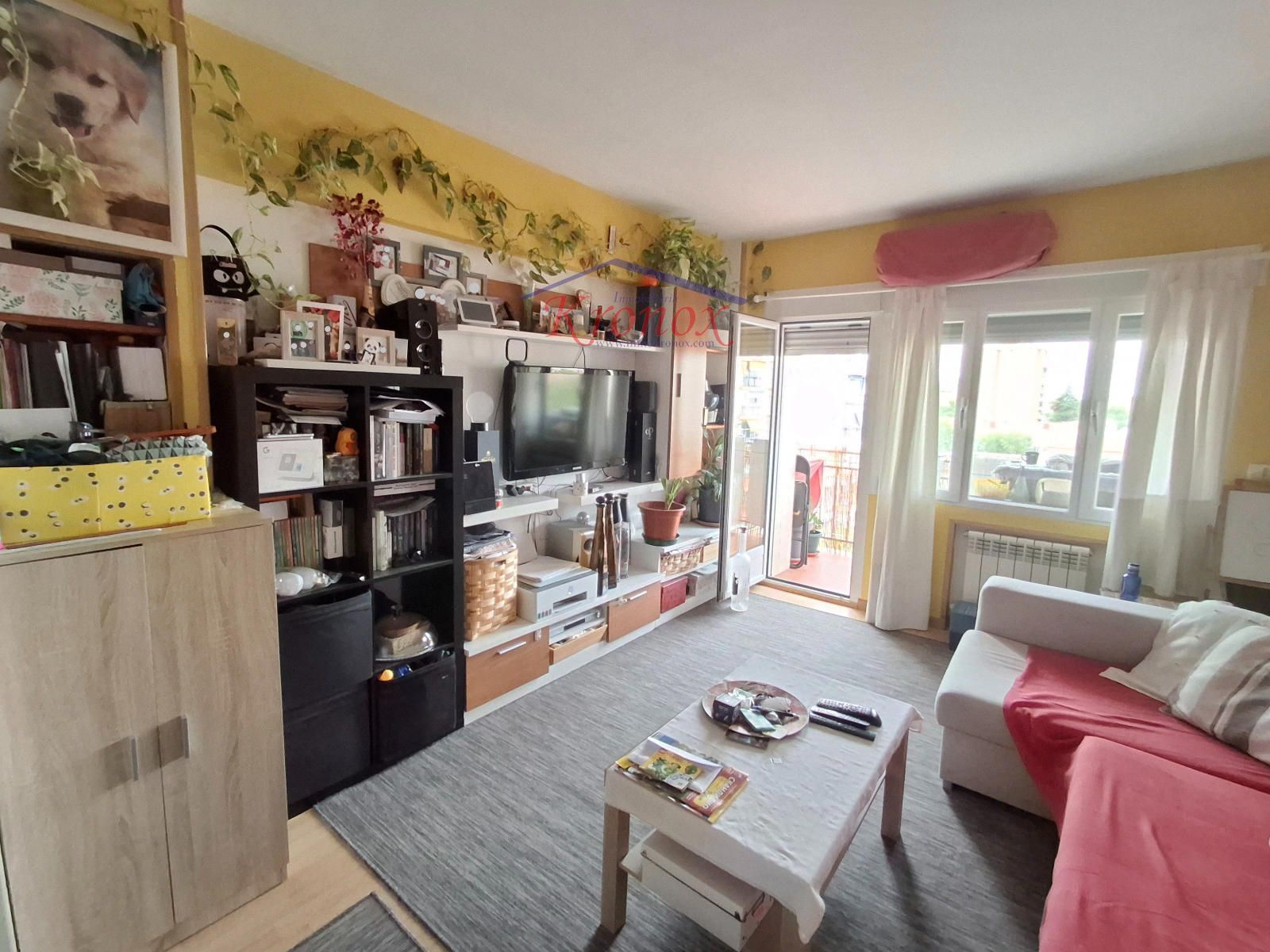 Salón - VIVIENDA TOTALMENTE EXTERIOR CON TERRAZA JUNTO AL COLEGIO TAJAMAR