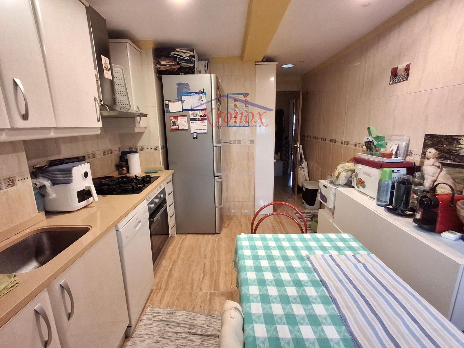Cocina - VIVIENDA TOTALMENTE EXTERIOR CON TERRAZA JUNTO AL COLEGIO TAJAMAR