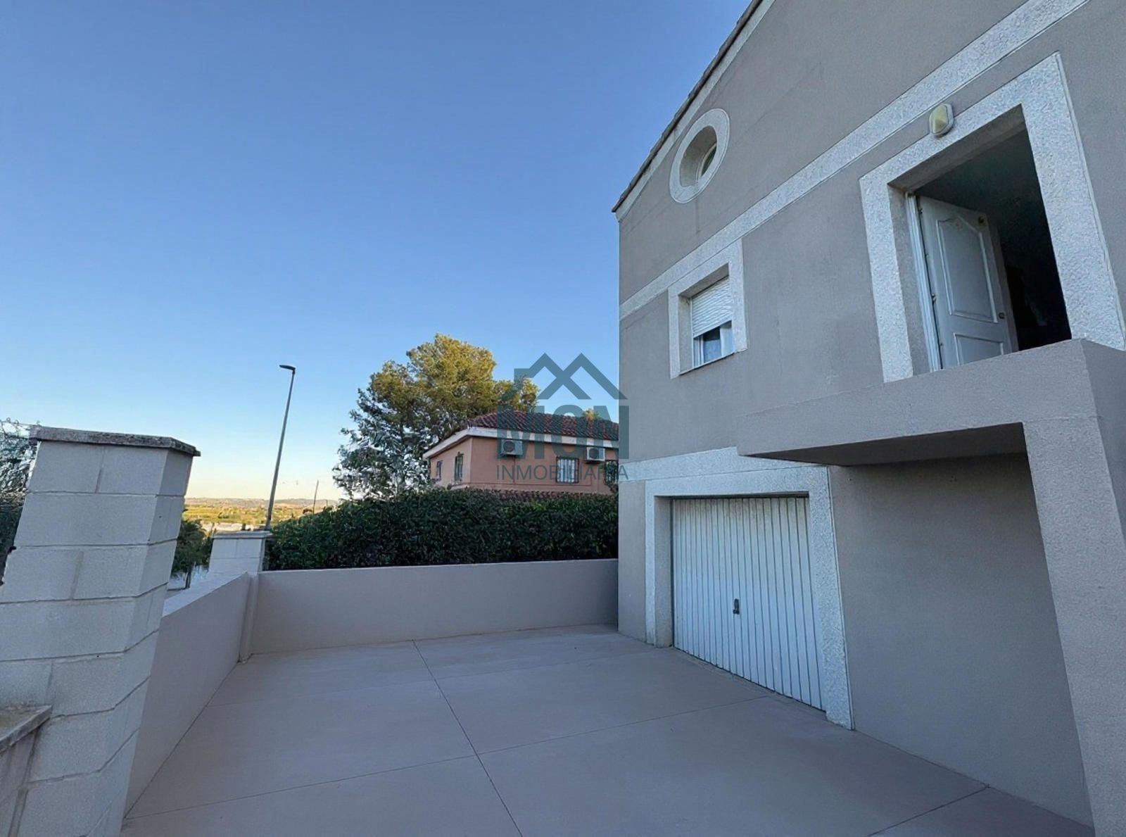 Detached villa for sale Montroy, Valencia. Ref: 24773. Inmobiliaria MON