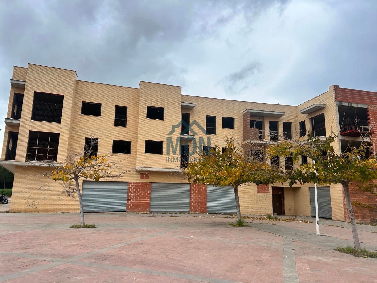 Edificio en venta Cheste, Valencia. Ref: 24806. Inmobiliaria MON