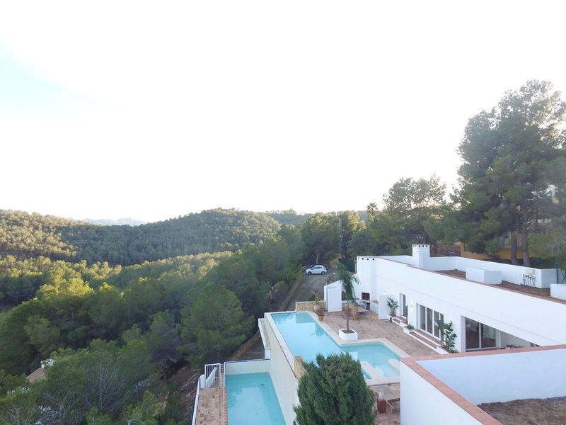 Chalet Independiente en venta La Nucia, Alicante. Ref: 1570. Mobilia Gestión CRM