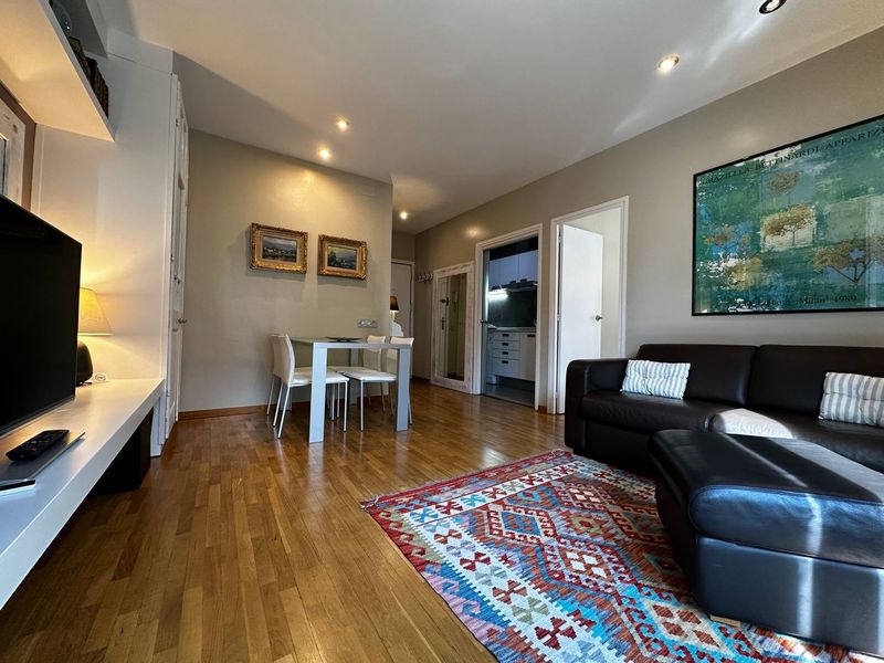 Appartement te koop Barcelona. Ref: 3884. Mobilia Gestión CRM