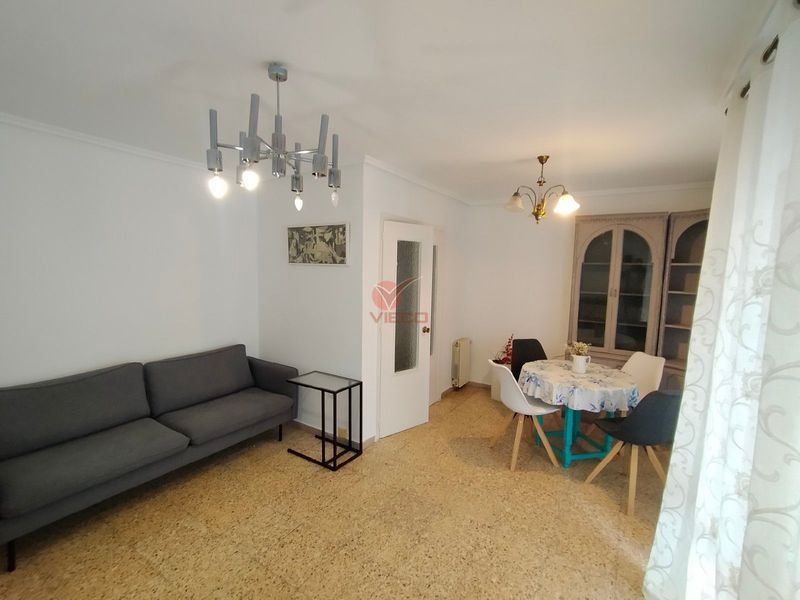 Piso en alquiler  en Cuenca . Ref: 115110. Inmobiliaria Vieco