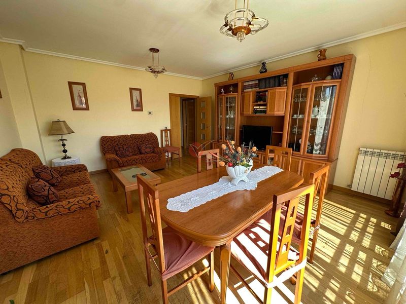 Piso en venta  en Cuenca . Ref: 119990. Inmobiliaria Vieco