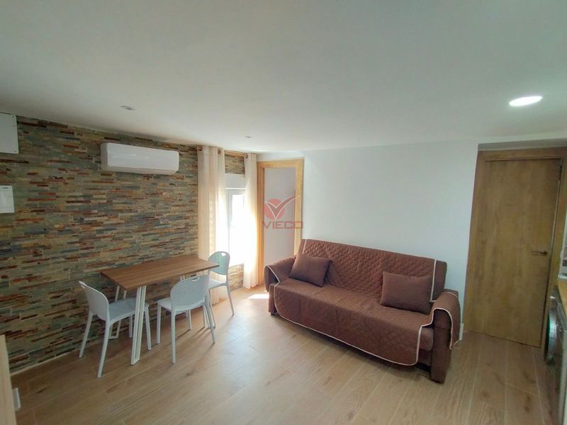 Piso en alquiler  en Cuenca . Ref: 120020. Inmobiliaria Vieco