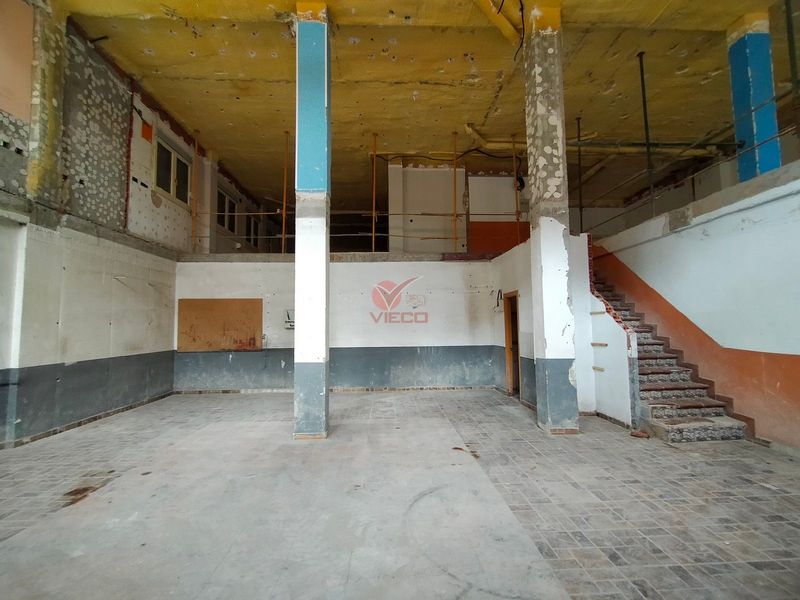 Local en venta  en Cuenca . Ref: 121330. Inmobiliaria Vieco
