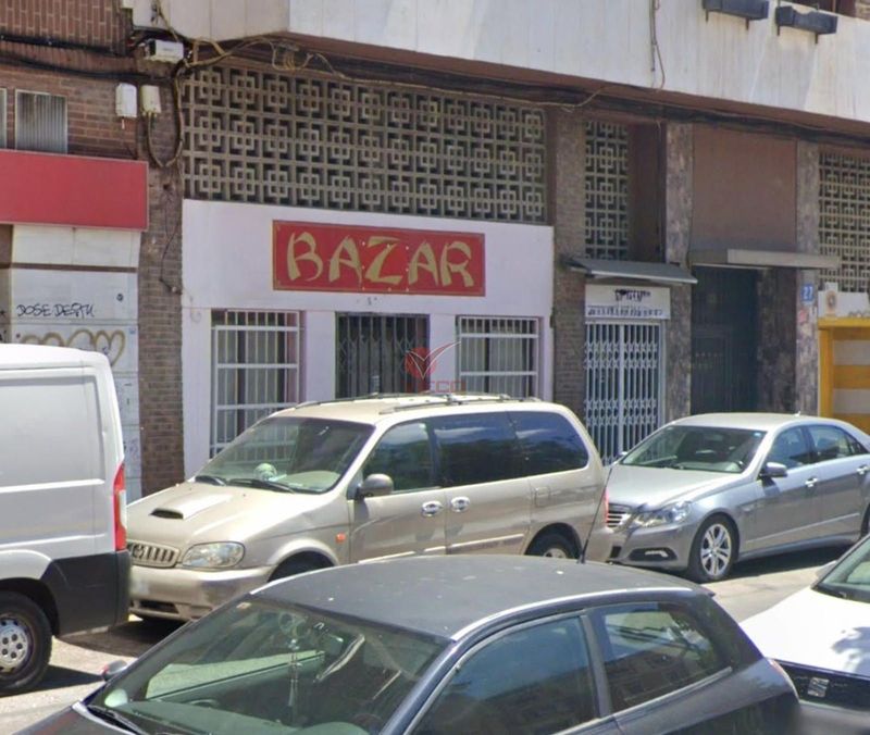 Local en venta y alquiler  en Cuenca . Ref: 121360. Inmobiliaria Vieco