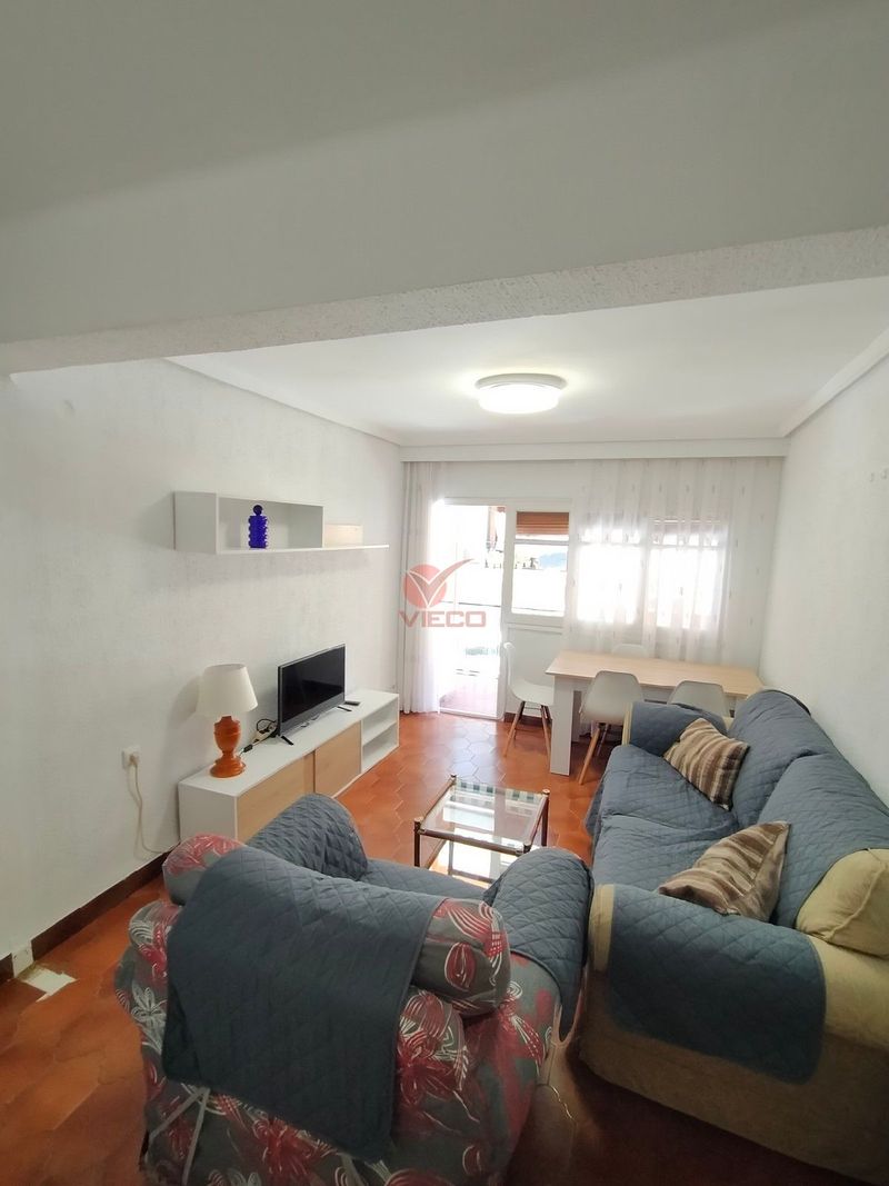 Piso en alquiler  en Cuenca . Ref: 122110. Inmobiliaria Vieco