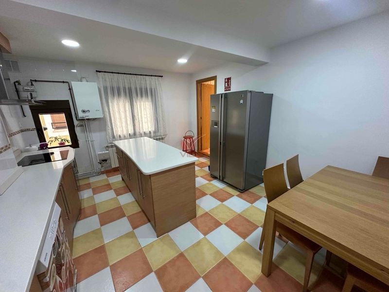 Piso en venta  en Cuenca . Ref: 122170. Inmobiliaria Vieco