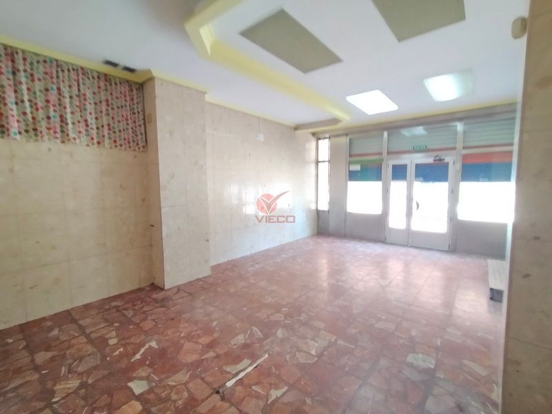 Local en alquiler  en Cuenca . Ref: 122240. Inmobiliaria Vieco