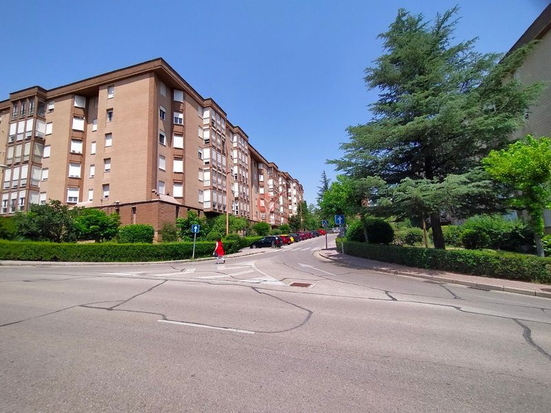 Garaje en venta  en Cuenca . Ref: 122520. Inmobiliaria Vieco