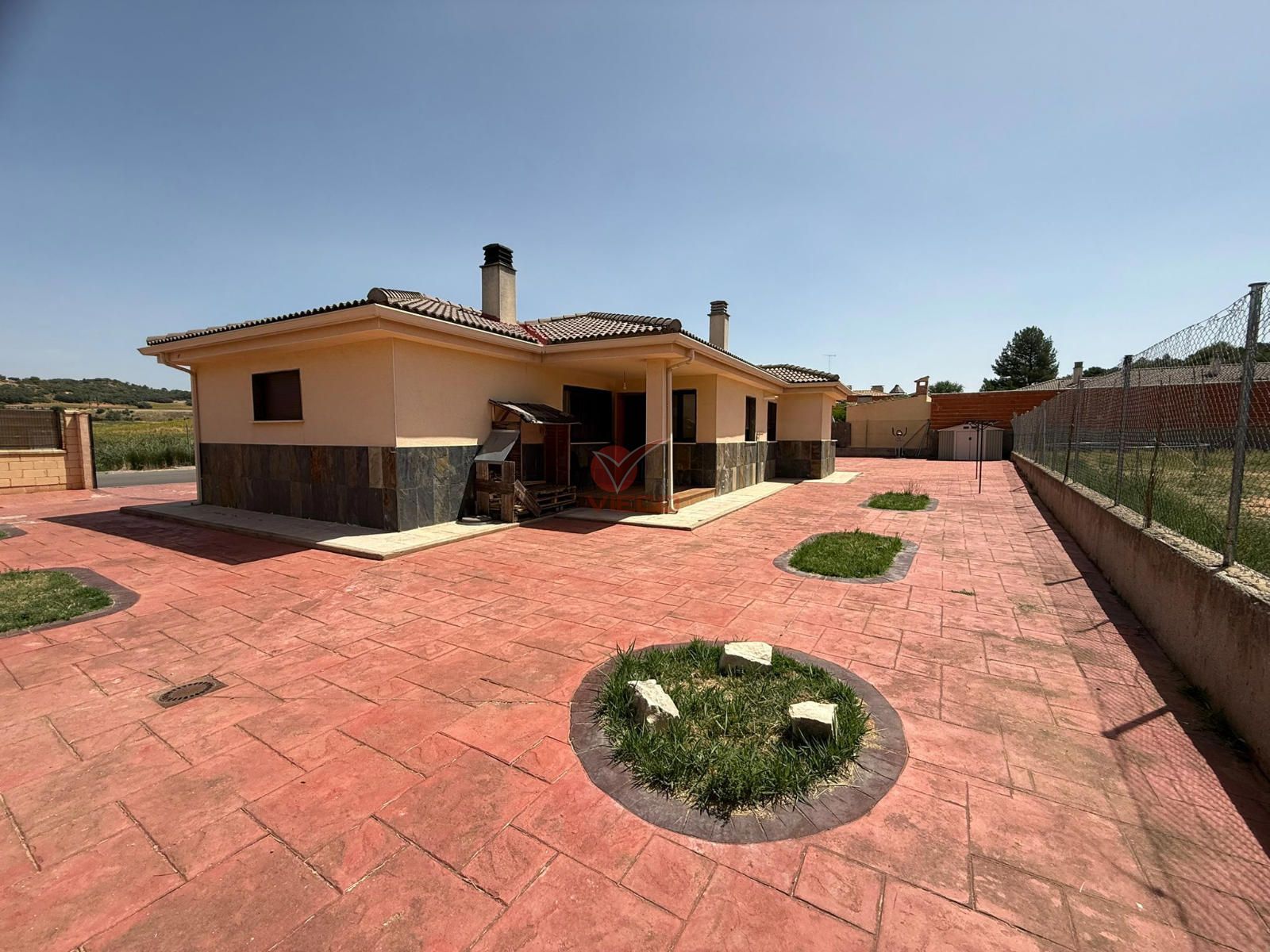 Chalet en venta Arcas, Cuenca. Ref: 122650. Inmobiliaria Vieco