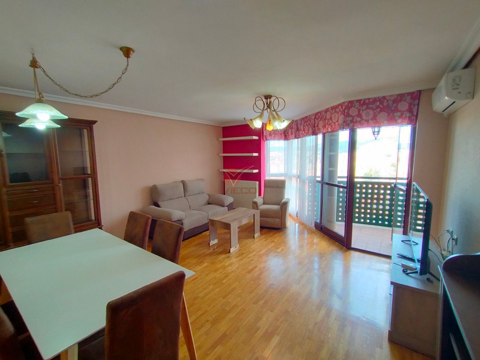 Piso en alquiler Cuenca. Ref: 124050. Inmobiliaria Vieco