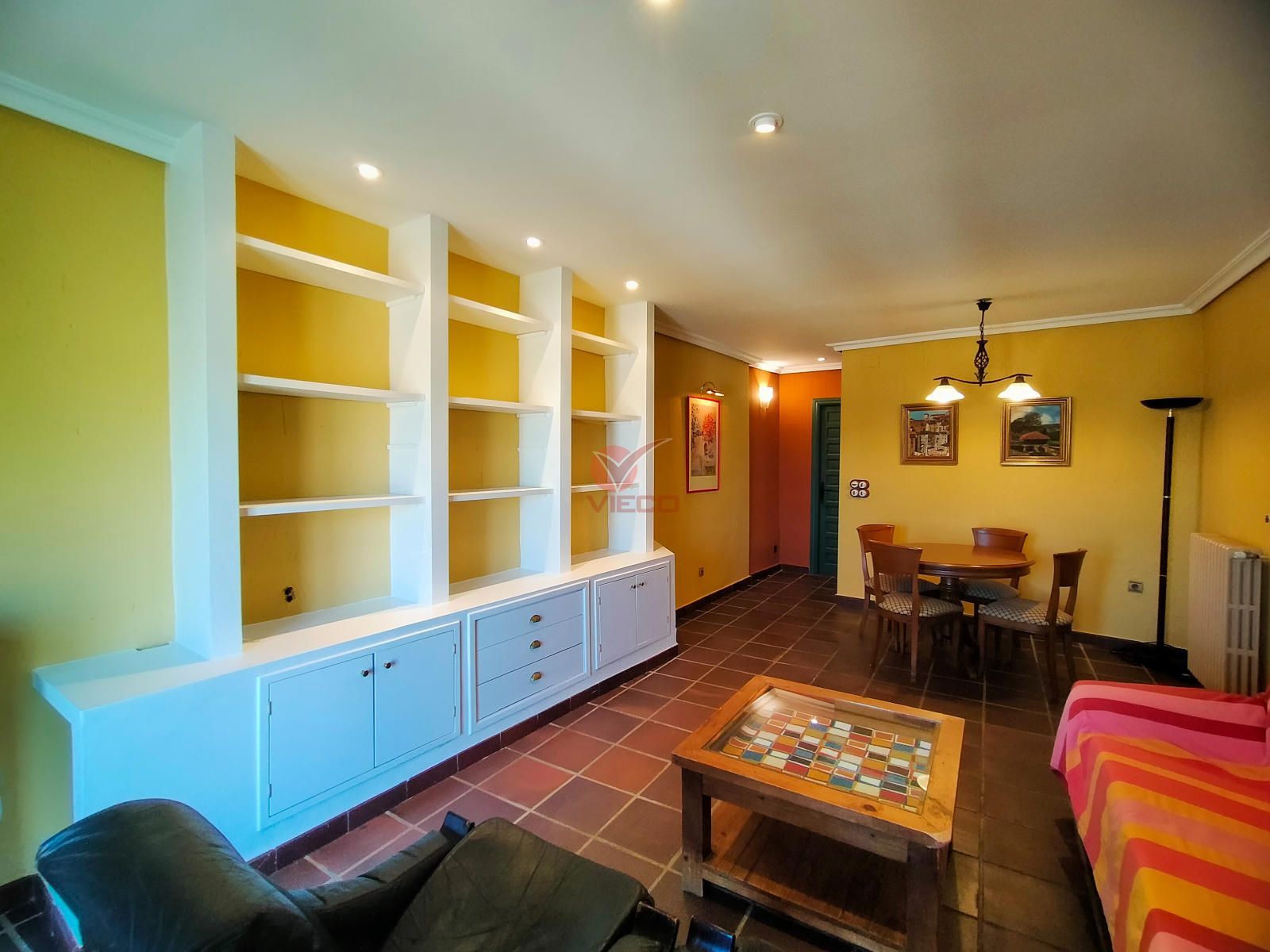 Piso en alquiler Cuenca. Ref: 124890. Inmobiliaria Vieco