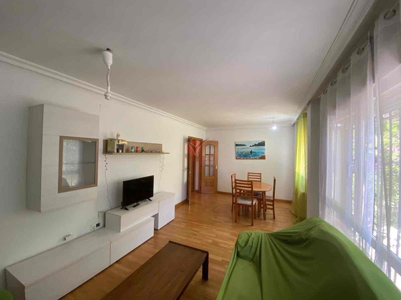 Piso en alquiler  en Cuenca . Ref: 13970. Inmobiliaria Vieco
