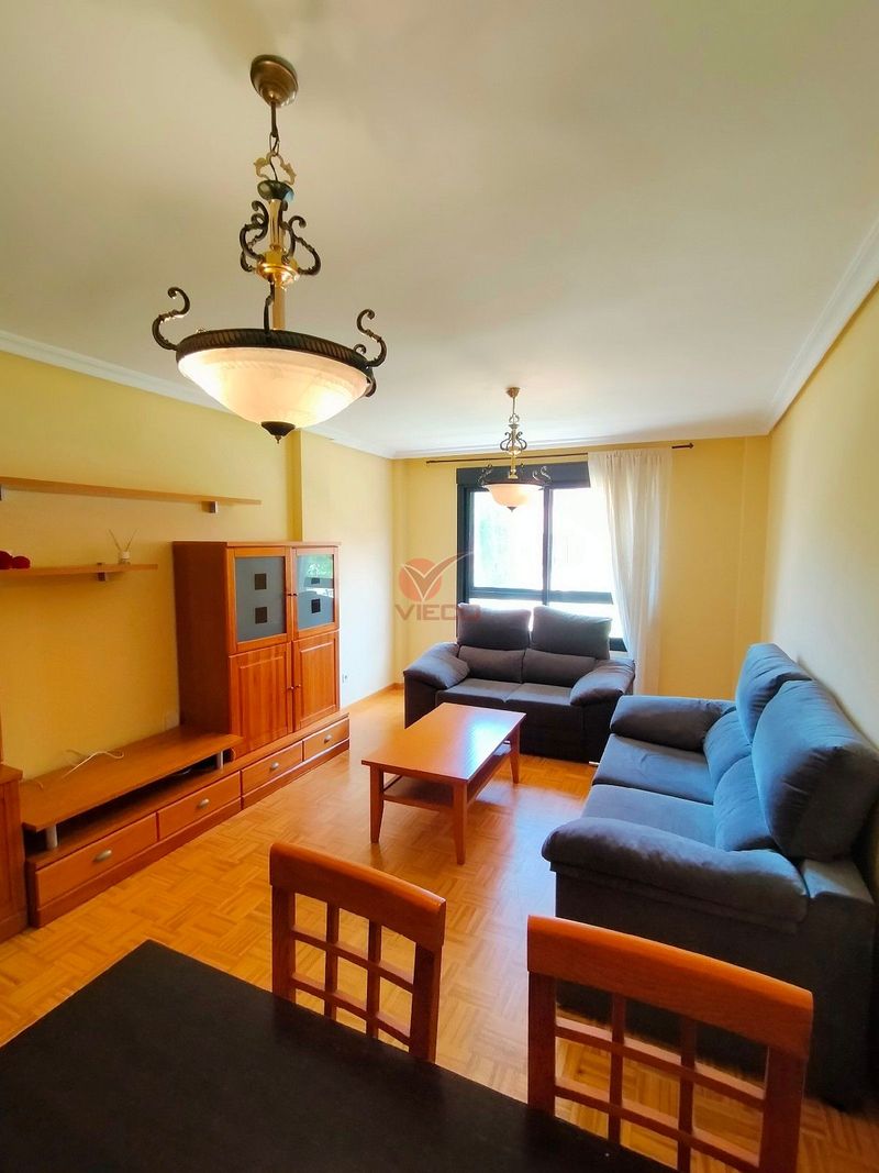 Piso en alquiler  en Cuenca . Ref: 19530. Inmobiliaria Vieco