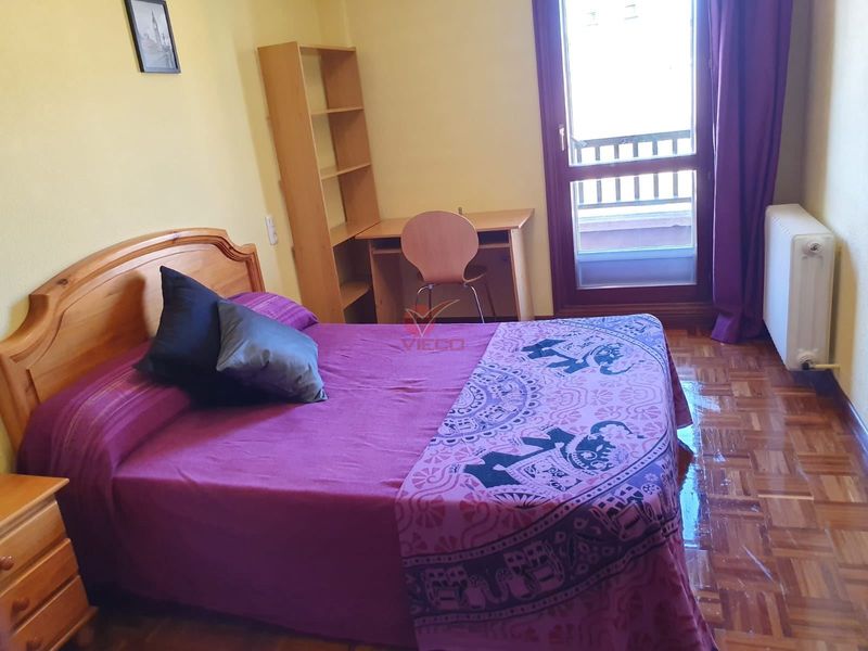 Piso en alquiler  en Cuenca . Ref: 23440. Inmobiliaria Vieco