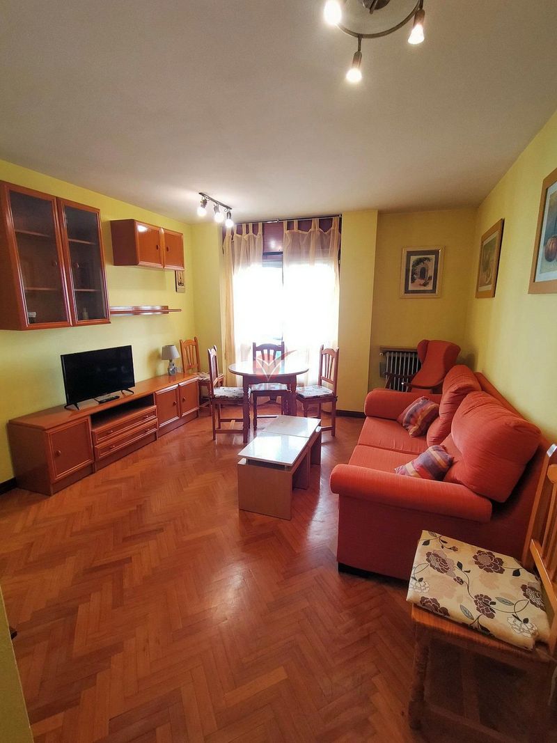 Piso en alquiler  en Cuenca . Ref: 36640. Inmobiliaria Vieco