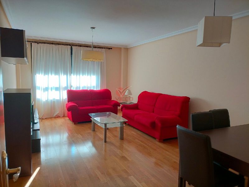 Piso en alquiler  en Cuenca . Ref: 37400. Inmobiliaria Vieco