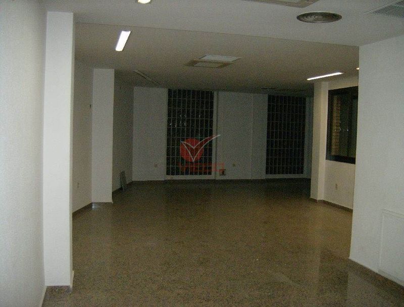 Local en alquiler  en Cuenca . Ref: 39400. Inmobiliaria Vieco