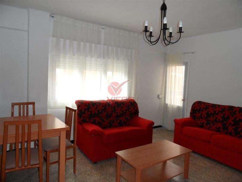 Piso en alquiler  en Cuenca . Ref: 44550. Inmobiliaria Vieco