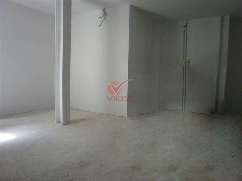 Local en alquiler  en Cuenca . Ref: 49900. Inmobiliaria Vieco