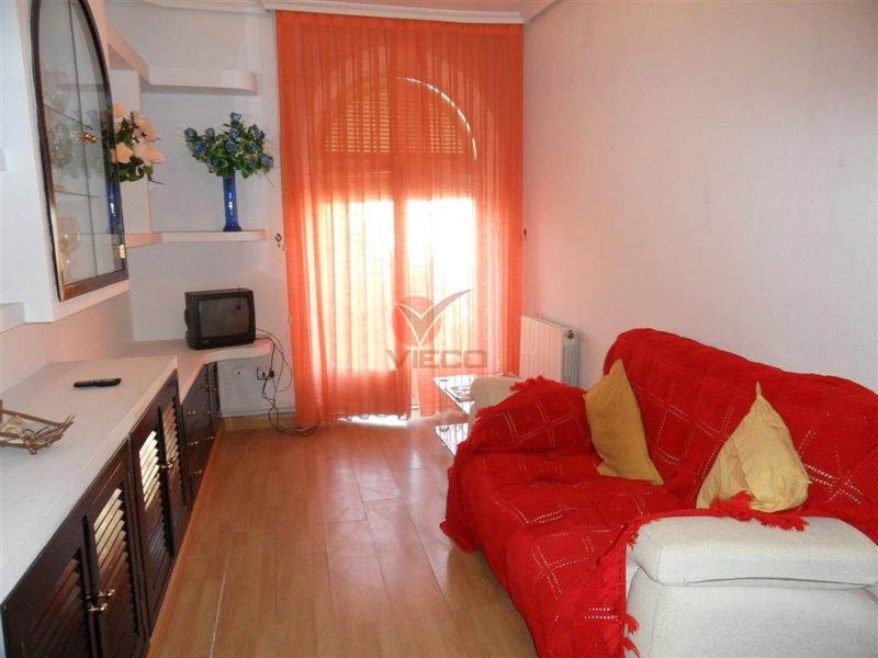 Piso en alquiler  en Cuenca . Ref: 59010. Inmobiliaria Vieco