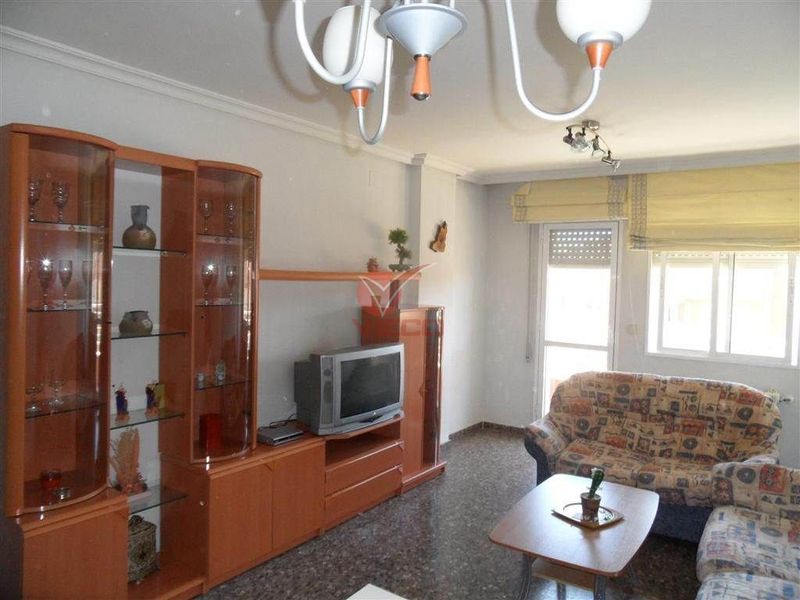 Piso en alquiler  en Cuenca . Ref: 69180. Inmobiliaria Vieco