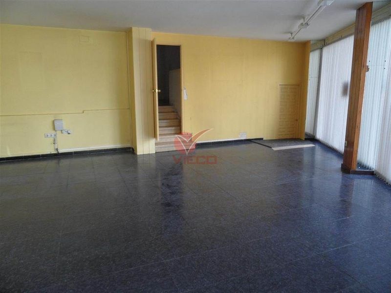 Local en alquiler  en Cuenca . Ref: 78090. Inmobiliaria Vieco