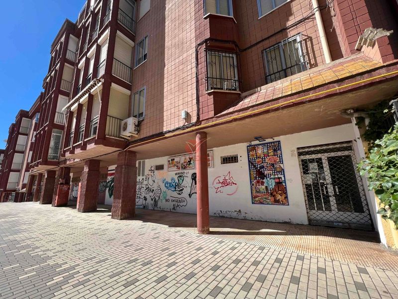 Local en venta y alquiler  en Cuenca . Ref: 91020. Inmobiliaria Vieco