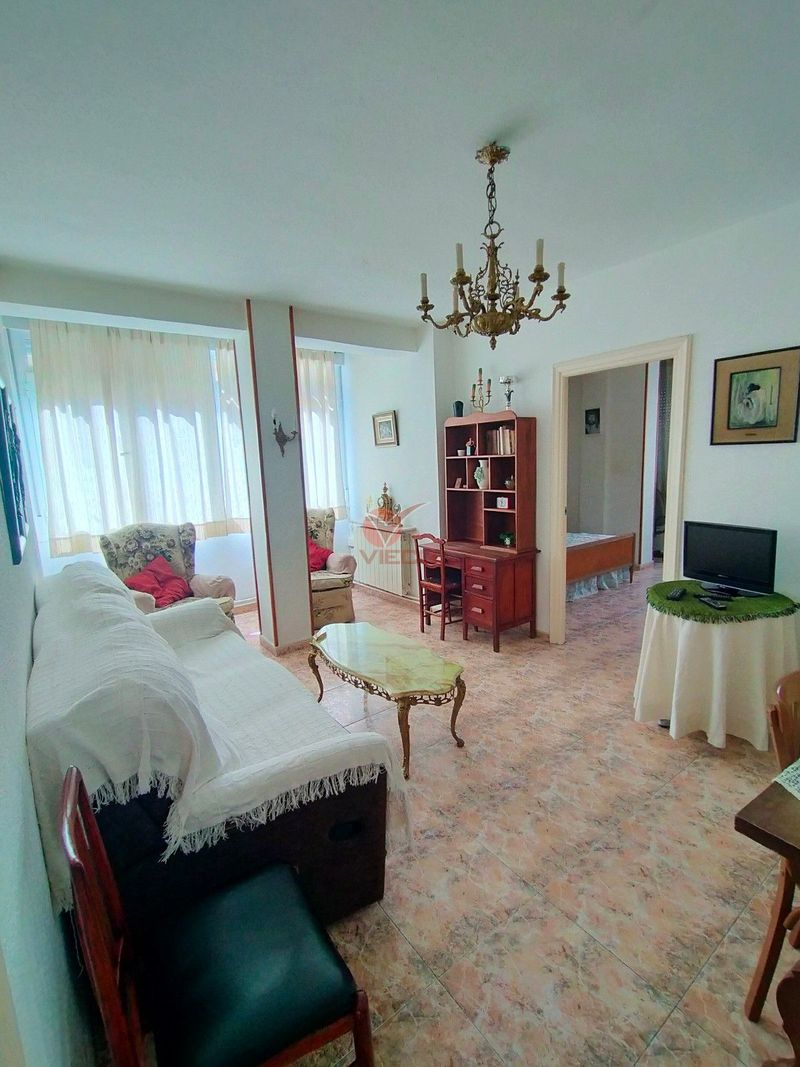 Piso en alquiler  en Cuenca . Ref: 91440. Inmobiliaria Vieco