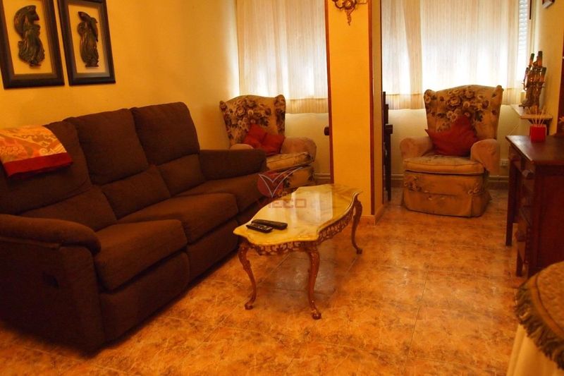 Piso en alquiler  en Cuenca . Ref: 91440. Inmobiliaria Vieco