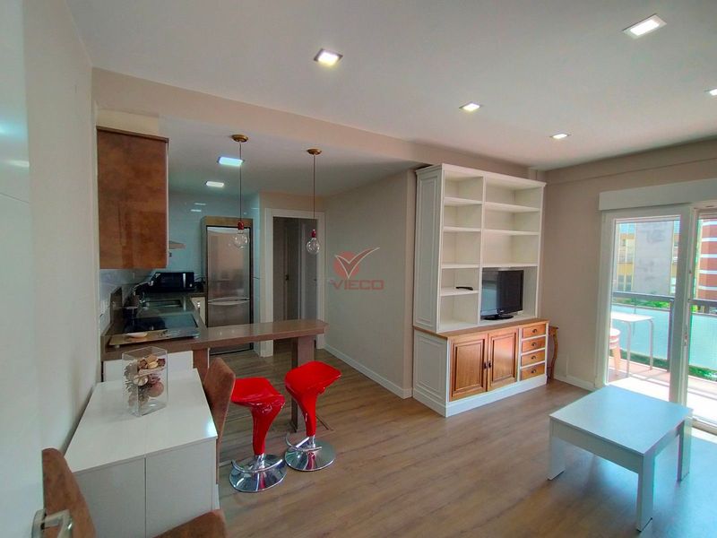 Piso en alquiler  en Cuenca . Ref: 93260. Inmobiliaria Vieco