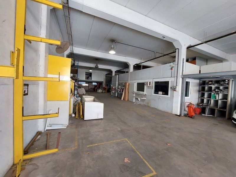 Nave Industrial en venta Vilassar De Dalt, Barcelona. Ref: 1053. BJ SOLUTIONS