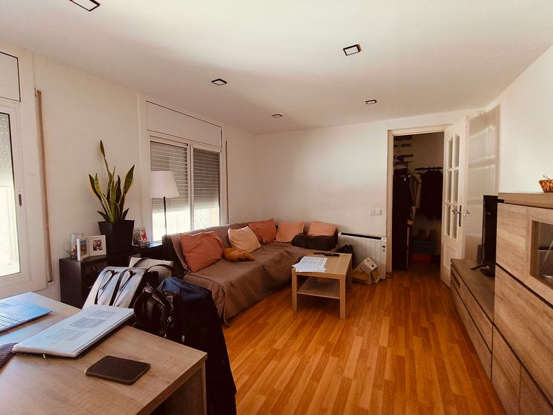 Flat for rent Santa Coloma de Gramenet, Barcelona. Ref: 1091. BJ SOLUTIONS