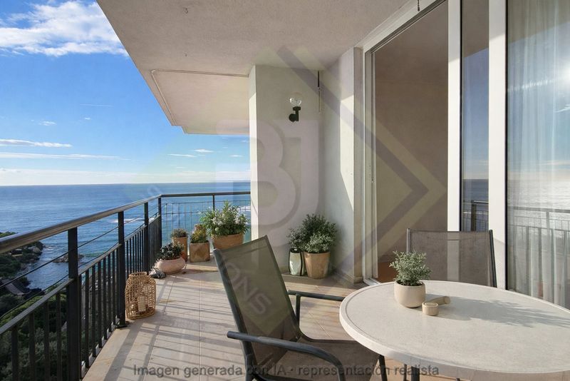 Piso en venta Blanes, Girona. Ref: 1153. BJ SOLUTIONS